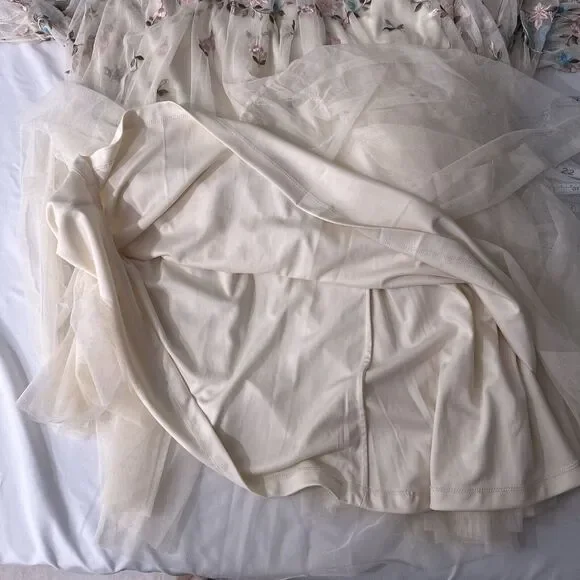 NEW Mac Duggal [‎ 10 ] 35111 Floral Embroidered Blouson Sleeve Gown Ivory Long - Picture 7 of 16